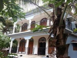 Hotel Oyo 4247 Pande Residency 3*