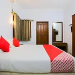 Oyo 4247 Pande Residency
