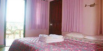 Hotel Oyo 4247 Pande Residency Patnem Beach