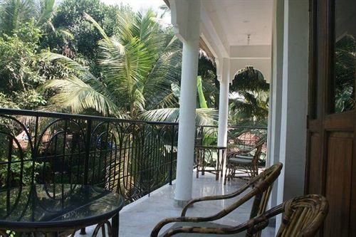 Oyo 4247 Pande Residency Hotel Patnem Beach