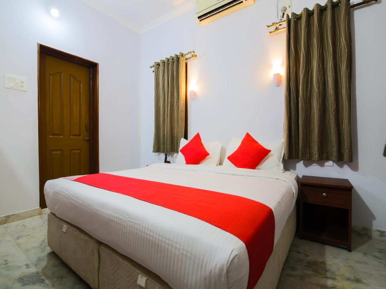 Hotel Oyo 4247 Pande Residency 3*